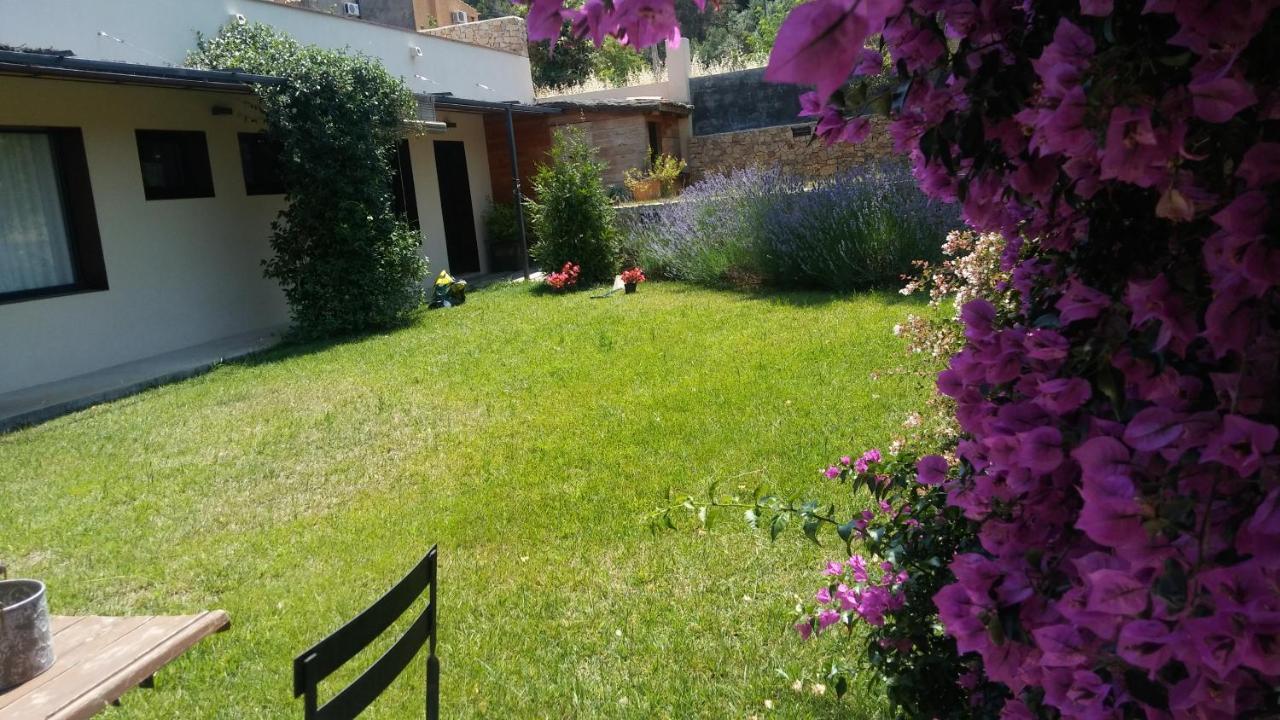 Mas Ferran Adults Only Bed & Breakfast Pals Exterior photo